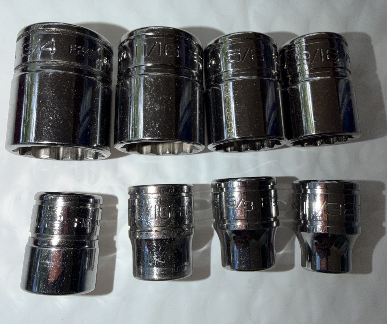 Snap-On Tools Socket Set 3/8″ Drive 11/32-TO-3/4-12 Point 8 Pieces