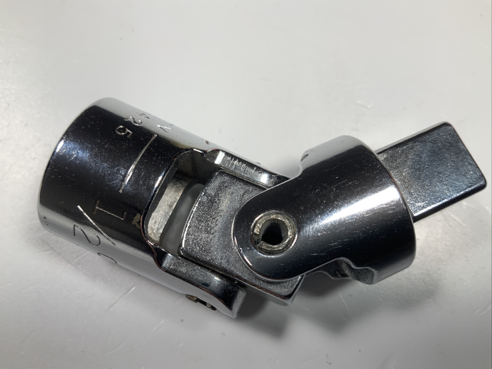 Craftsman USA 1/2″ Drive Universal Joint Swivel Socket Adapter -V- 4425