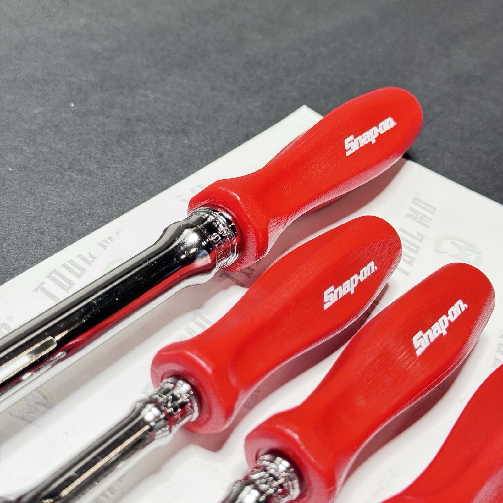 Snap-on Tools RARE RED 4pc Hard Handle Swivel Mixed Drive Ratchet Set FHCNFD72