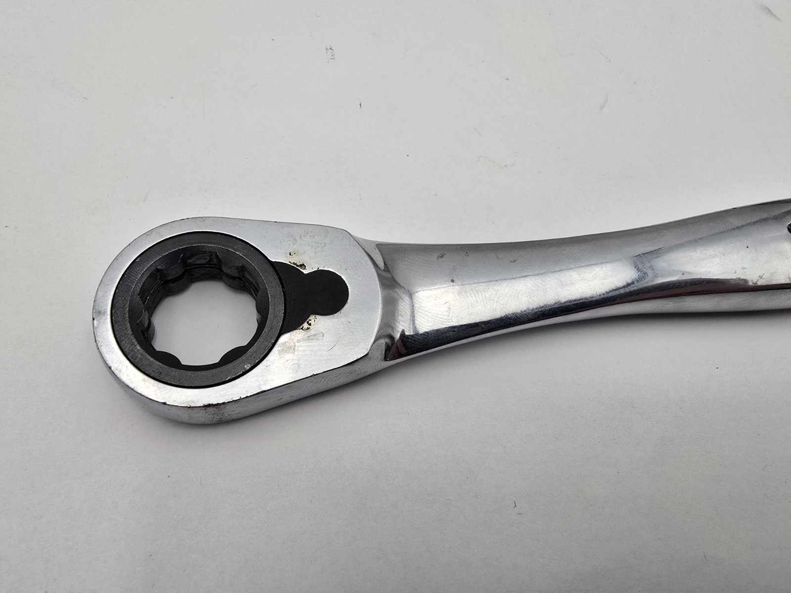 Craftsman Max Axess Pass Thru Ratchet 3/8″ Drive 29308 L-AB
