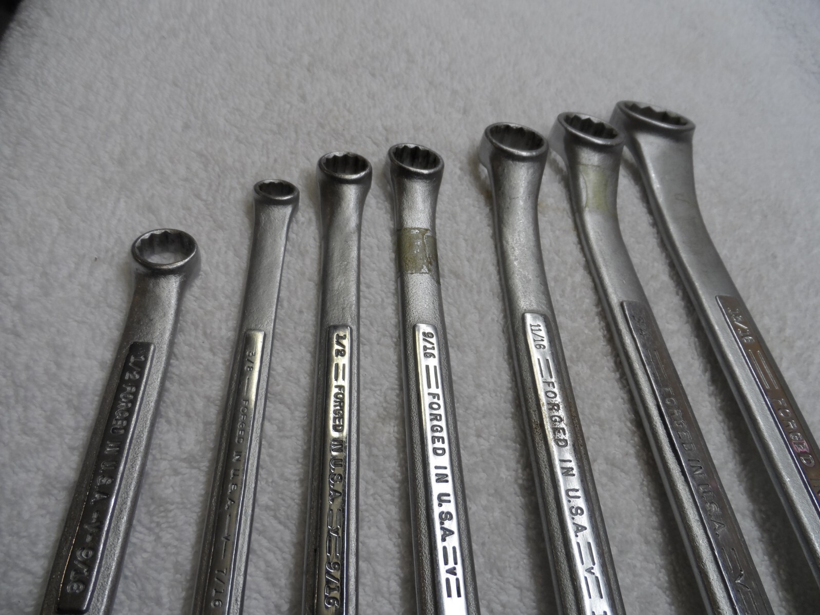 Craftsman SAE Box End Wrench Set (bonus stubby), 12pt, USA (3/8″ – 1″) – 7 pcs