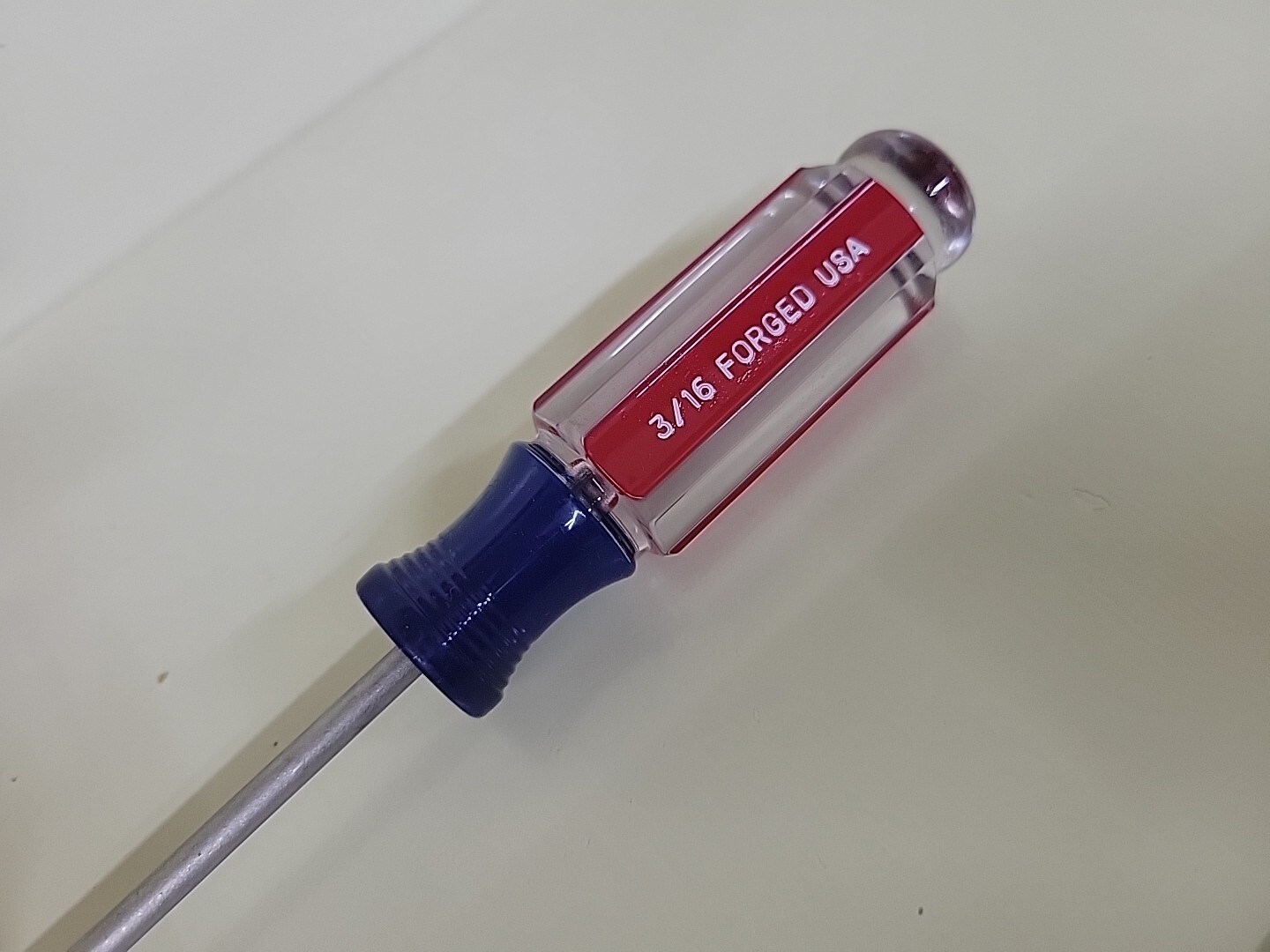 Craftsman 41248 Screwdriver 8″ Round Shaft 11-3/4″ Long Flat 3/16″ Tip NOS USA