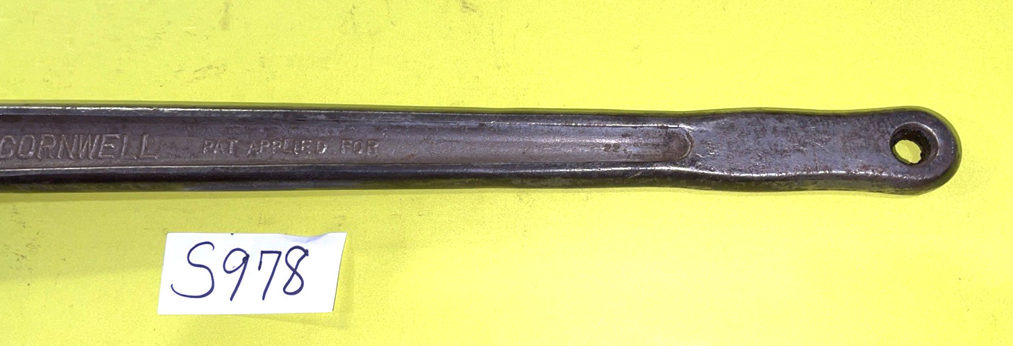 CORNWELL TOOLS VINTAGE 3/4 DRIVE RATCHET 20 INCH HAS ON OFF PUSH TYPE NUB
