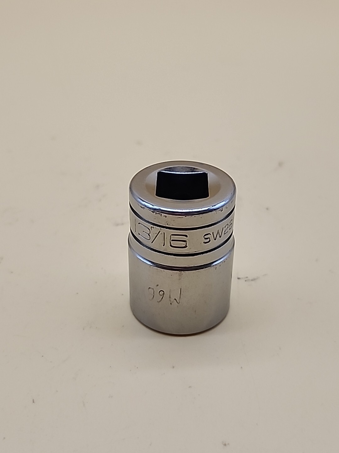 Snap-On Tools 1/2″ Dr 12-Pt SAE 13/16″ Flank Drive Shallow Socket SW-261 US