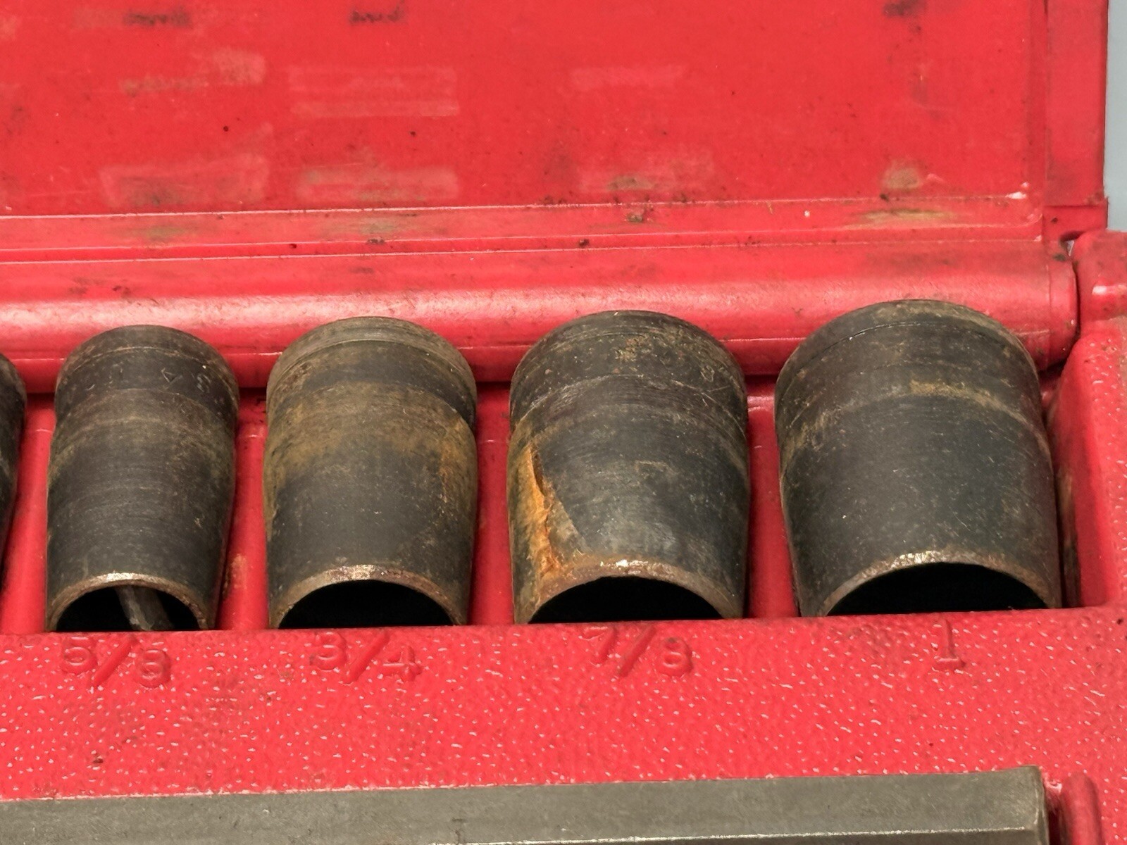 Blue point gasket punch set 11 pc with Red Case PGH8A USA Missing 3/8