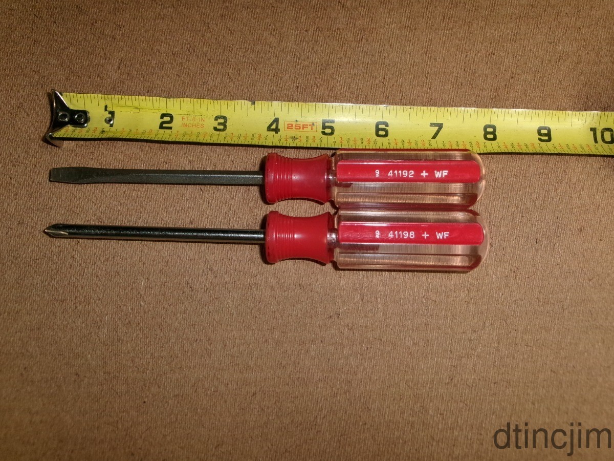 Craftsman 2 Piece Flat Blade and Phillips Screwdriver Set