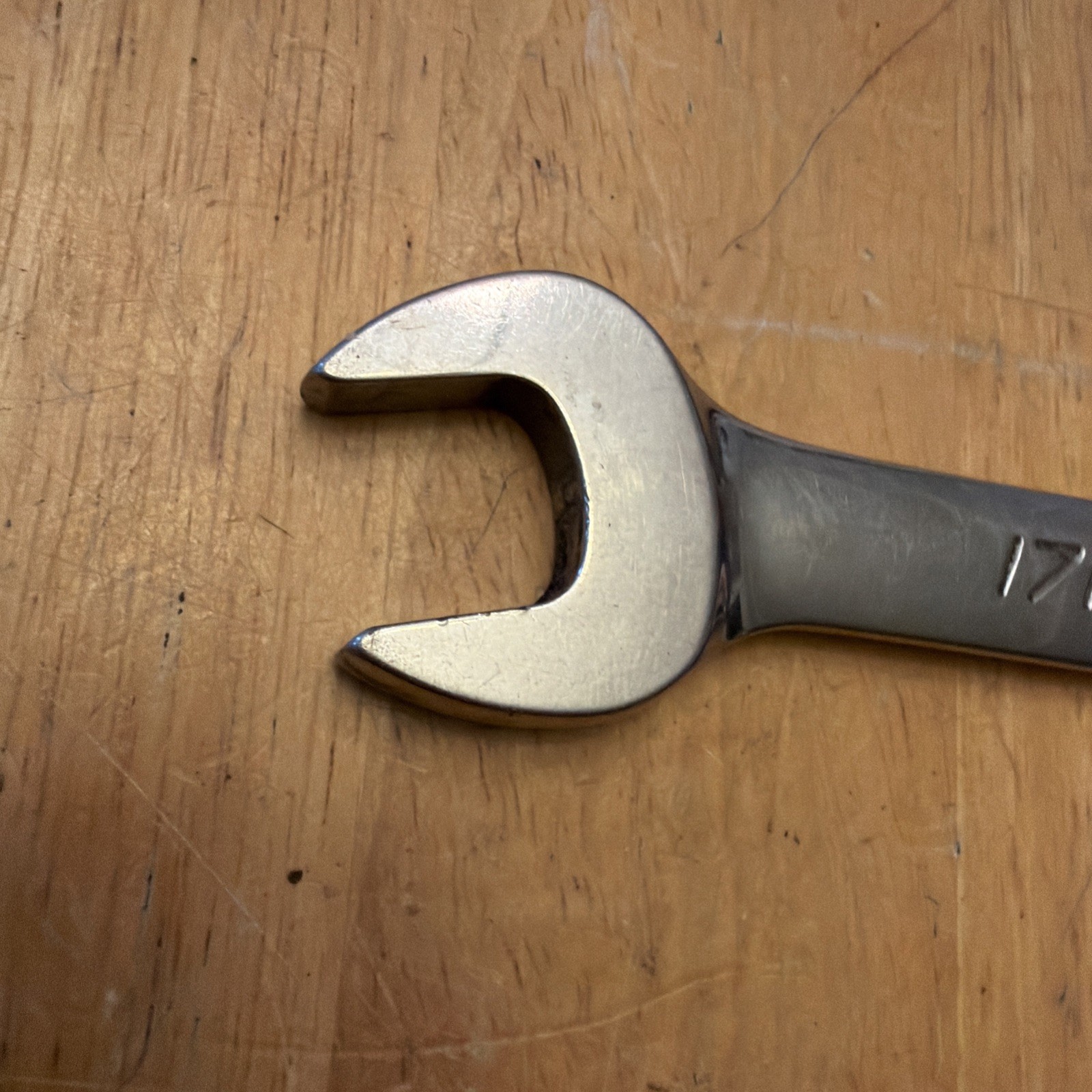 Snap On Tools USA Metric OEXM170B 17mm Chrome Combination Wrench, 12 Point Used