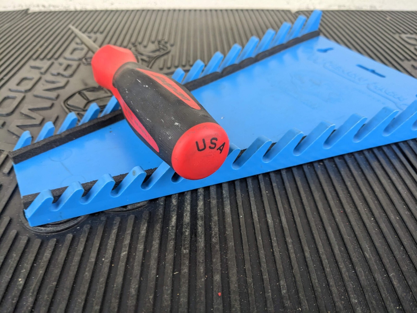 #aw069 SNAP-ON RED AWL PICK SG5ASAB 9-5/8″ Long Instinct Soft Grip Handle