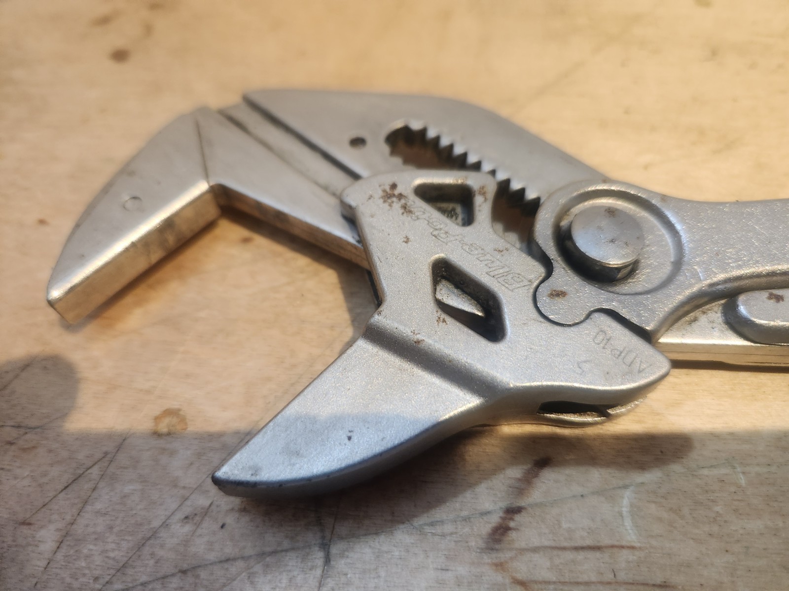 BLUE POINT ADP10 12″ Adjustable Smooth Joint Pliers Germany