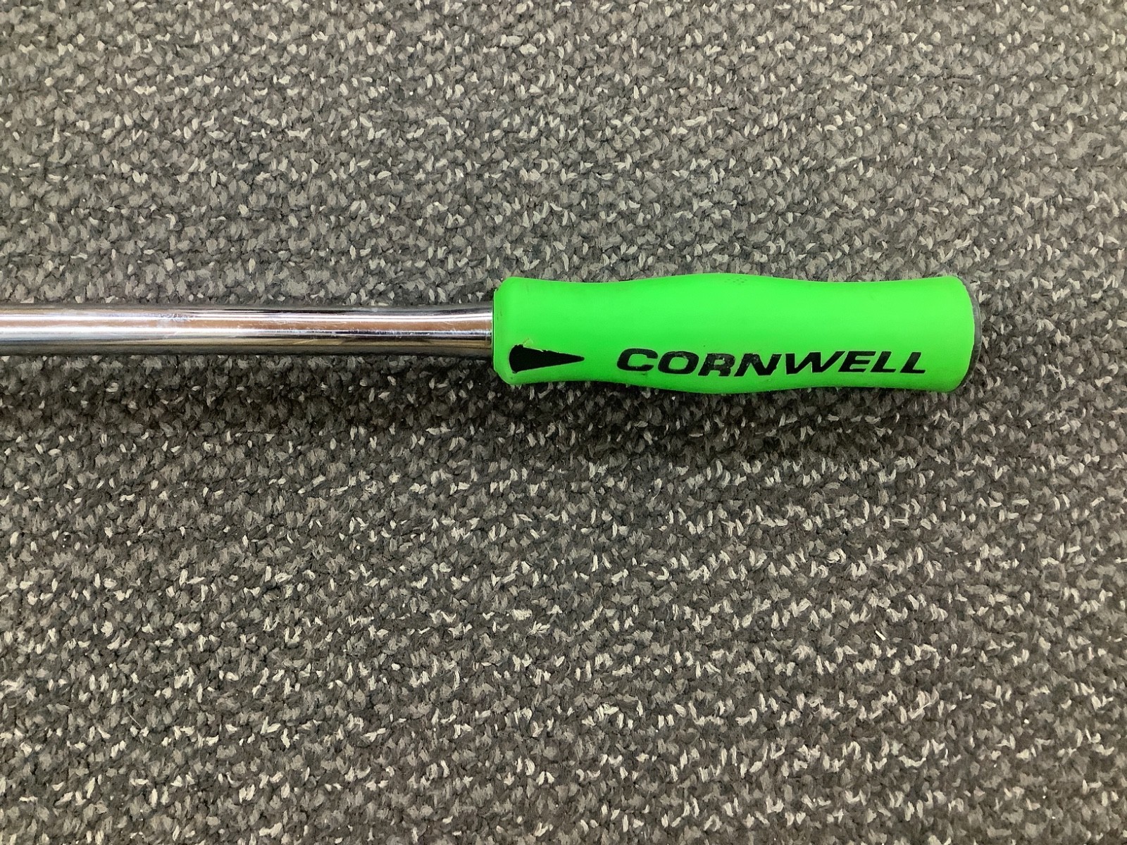 Cornwell Tools USA JR40L Green Soft Grip 18″ Long 30 Tooth 3/8″ Drive Ratchet