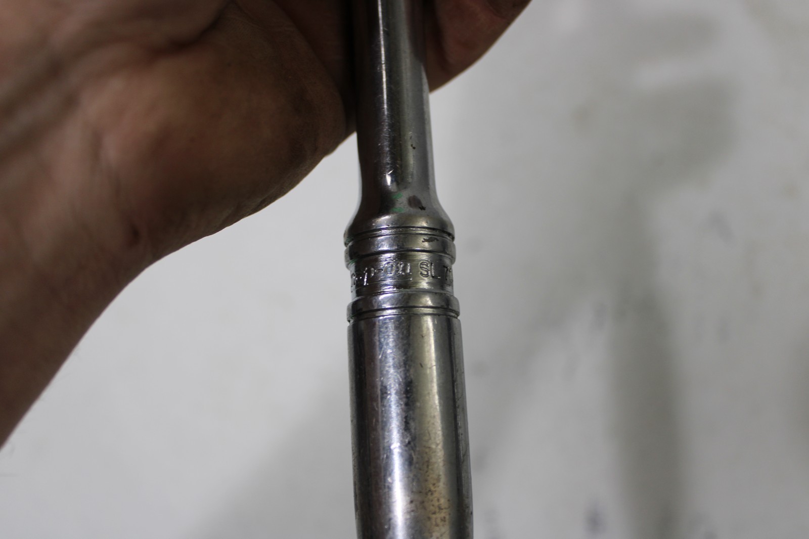 Snap-On 1/2” DR 15″ Long Standard Handle Chrome Ratchet SL715