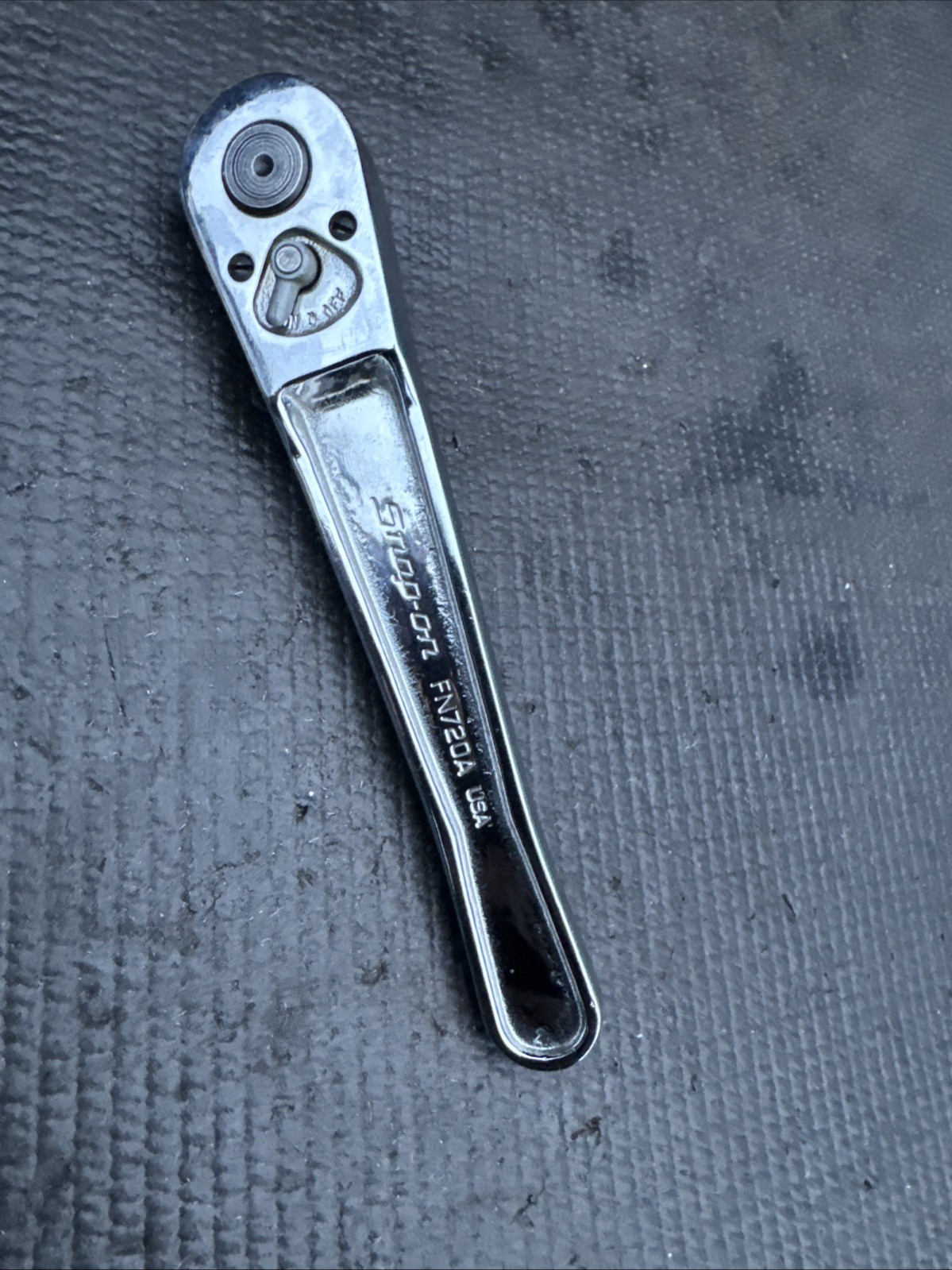 Snap-On Tools USA FN720A Polish Chrome Ratchet 3/8″ Drive – Short Handle 6″ Long
