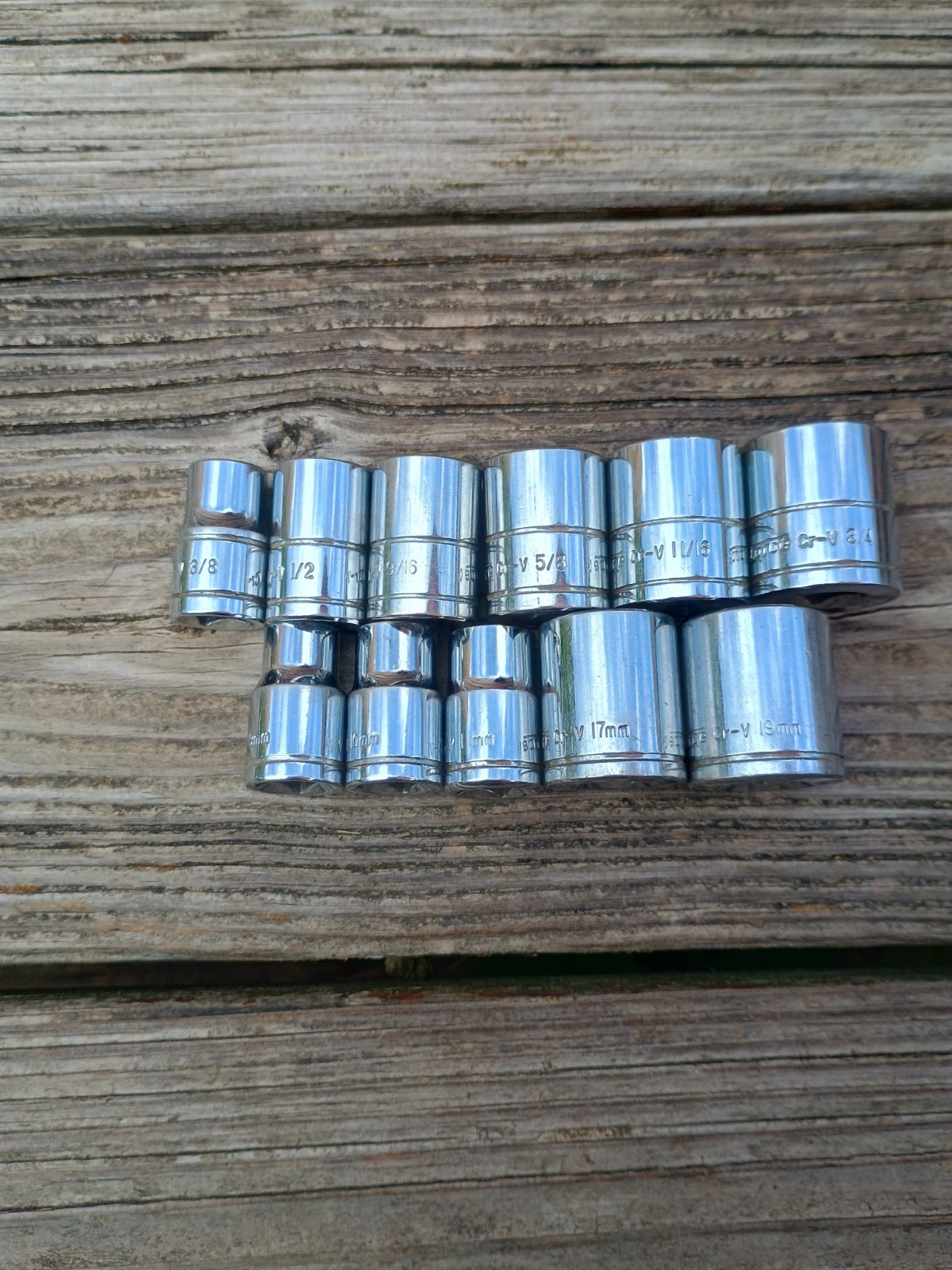 11 Pc Workforce 3/8″ Drive 6 Point Sockets Metric & SAE
