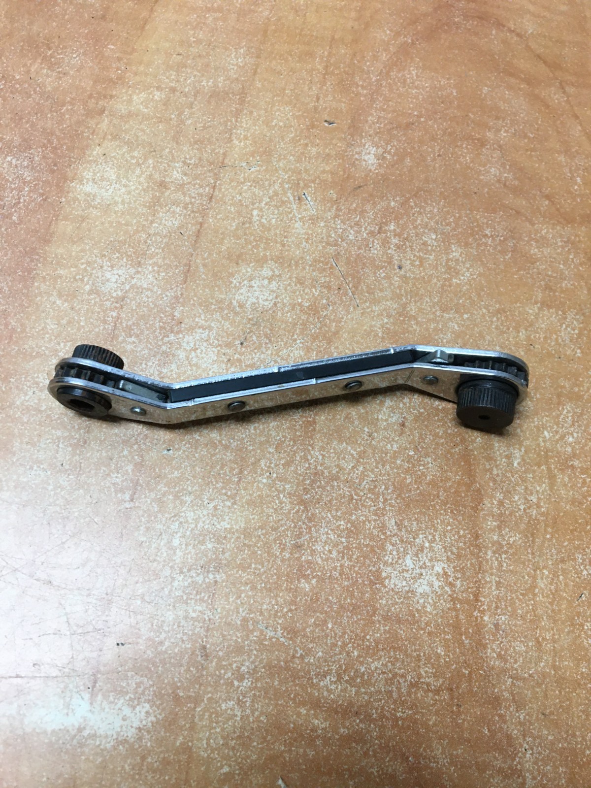 Matco RBD810 Offset Ratcheting Bit Driver Wrench 18/4″ – 5/16″