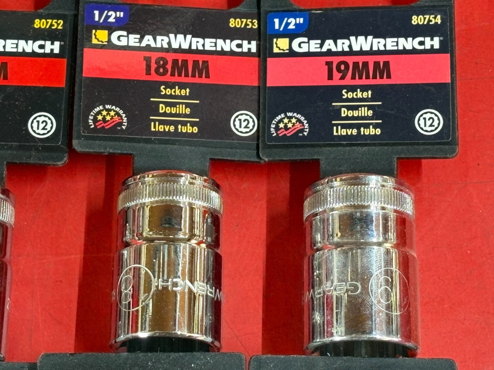 GEARWRENCH (19) PIECE 12mm-36mm 1/2″ DRIVE 12 POINT METRIC STANDARD SOCKET SET