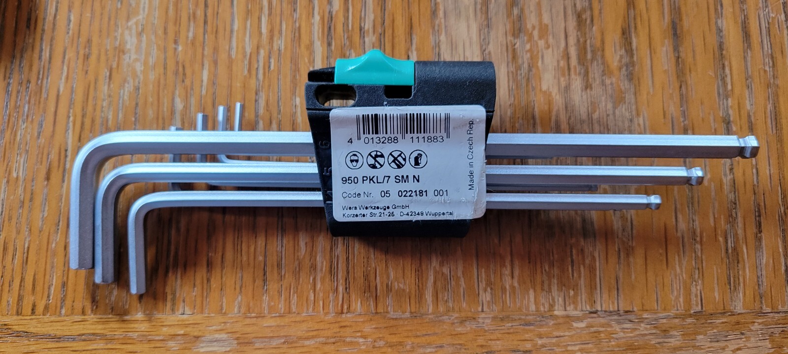 Wera 950/7 Hex-Plus Ball End Long Shaft Metric L-Key Allen Wrench (7-Piece Set)