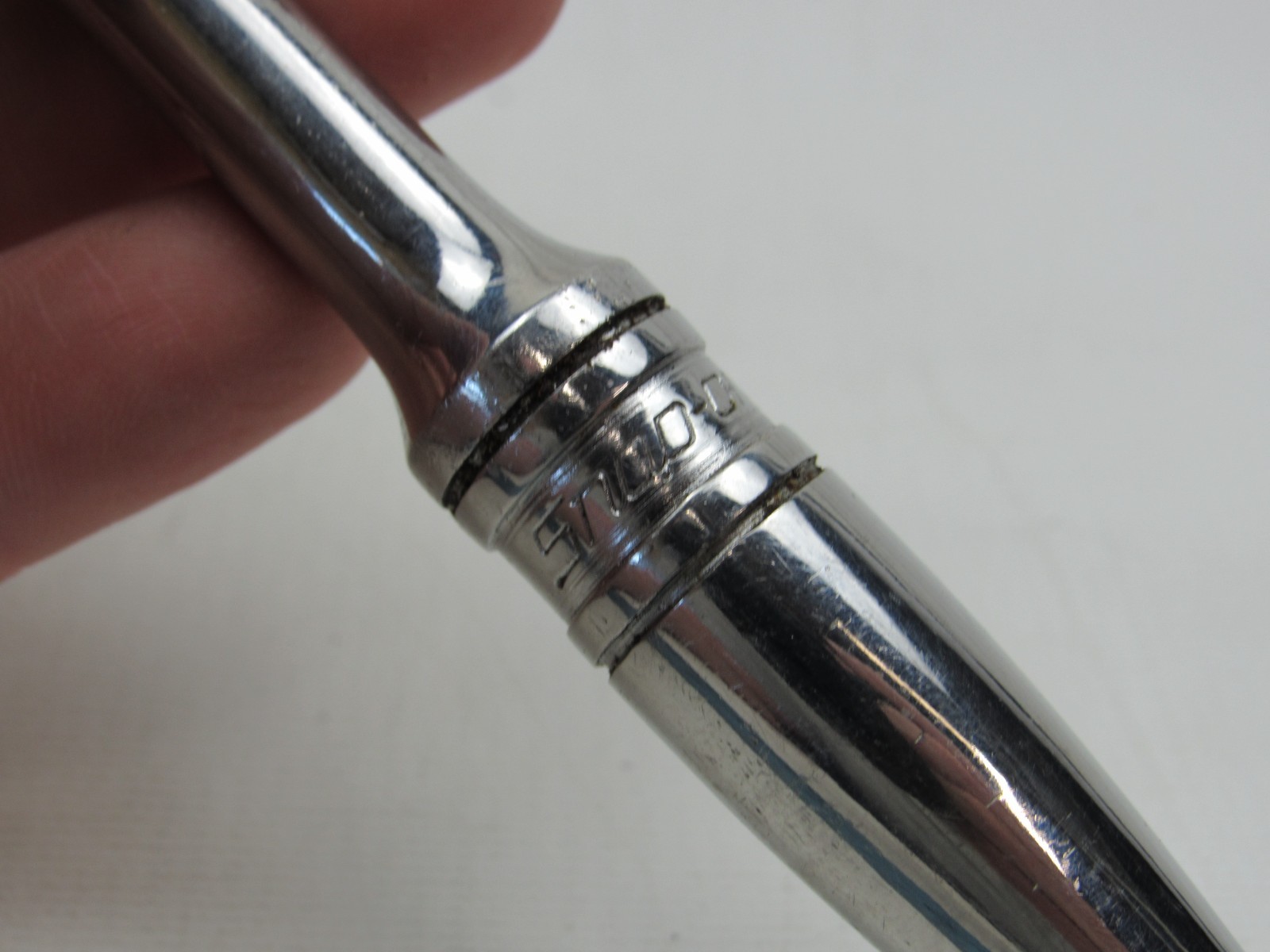 Snap-On F723A 8″ long 3/8″ drive ratchet with quick release