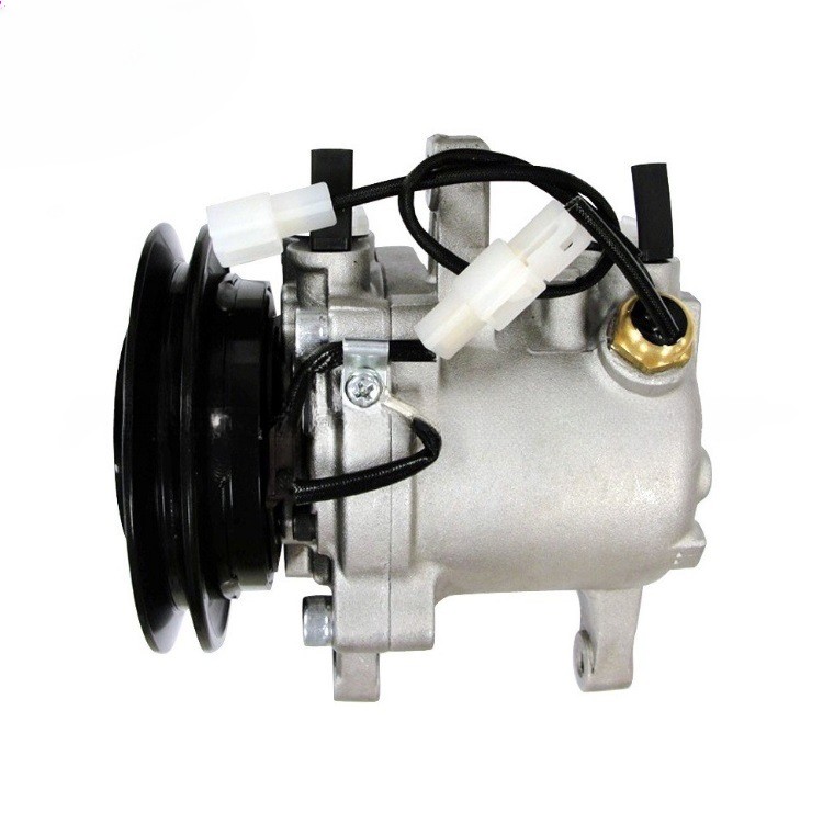 SuitableFor AC Compressor Kubota DAIHATSU automotive air conditioning compressor