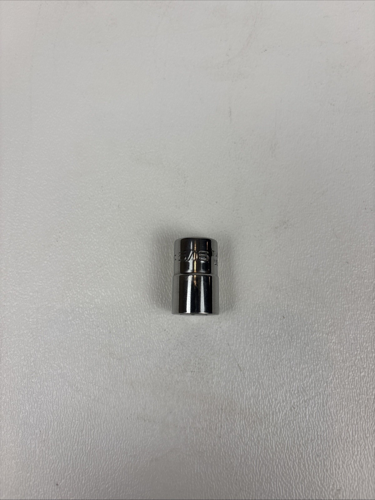 Snap On 1/4″ Drive 5/16″ 8PT Chrome Double Square Socket TM410