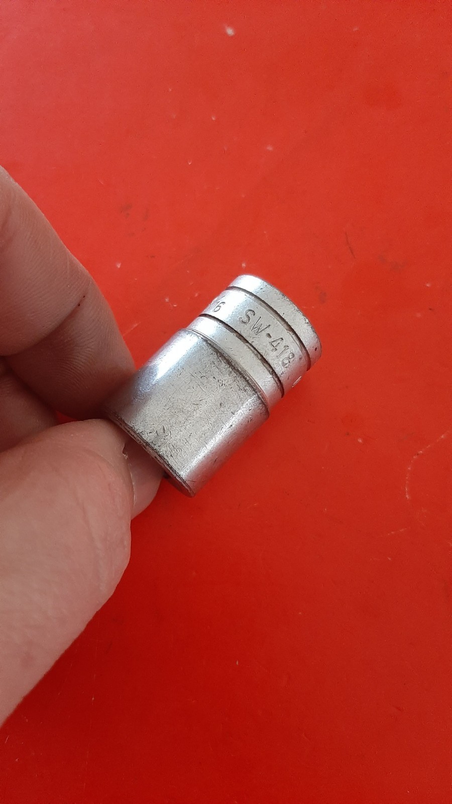 Snap-on Tools USA SW418 1/2″ Drive 8-Point 9/16″ Double Square Chrome Socket