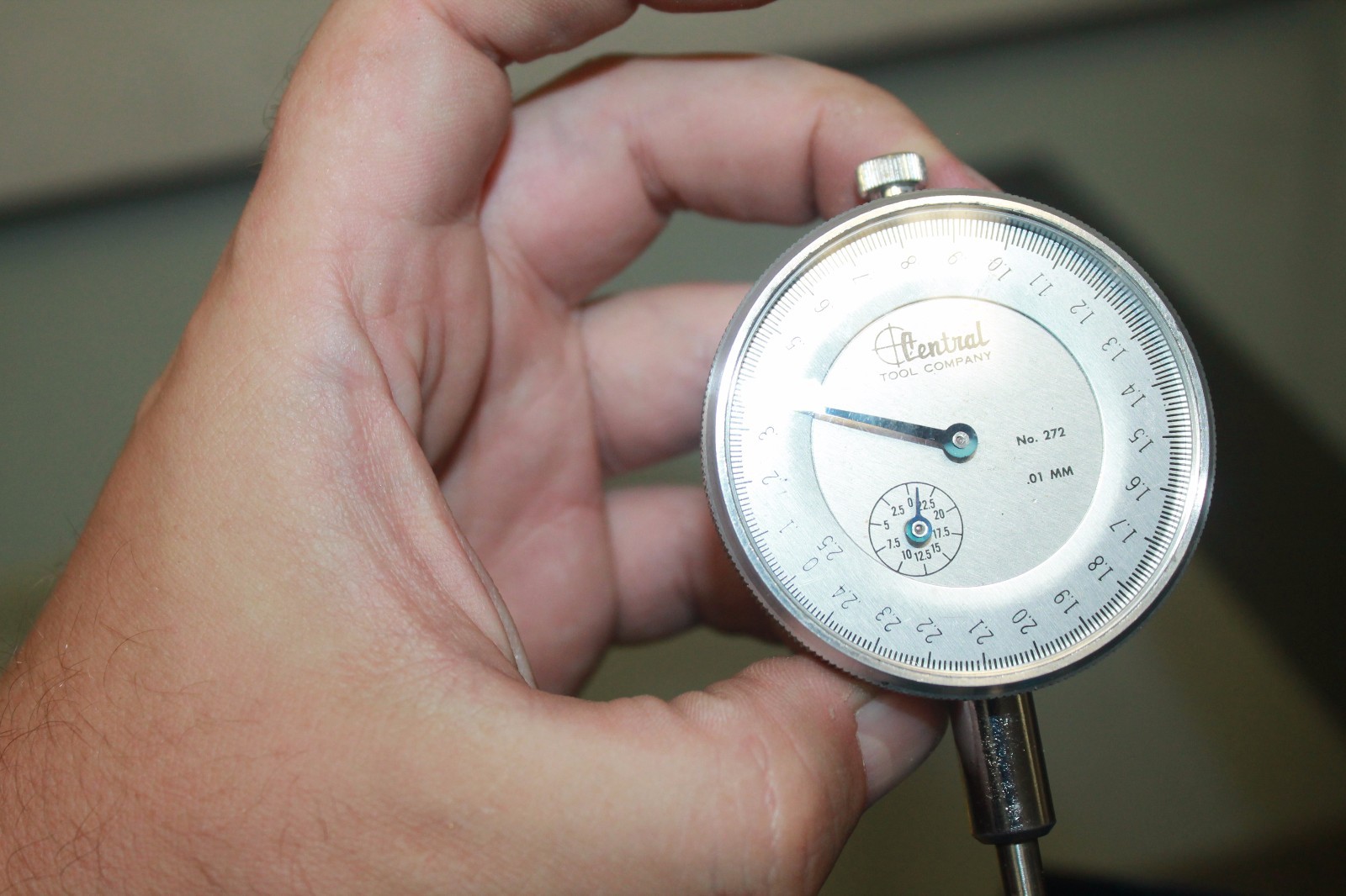 VINTAGE CENTRAL TOOL COMPANY TIMING GAUGE NO. 272 0.01mm