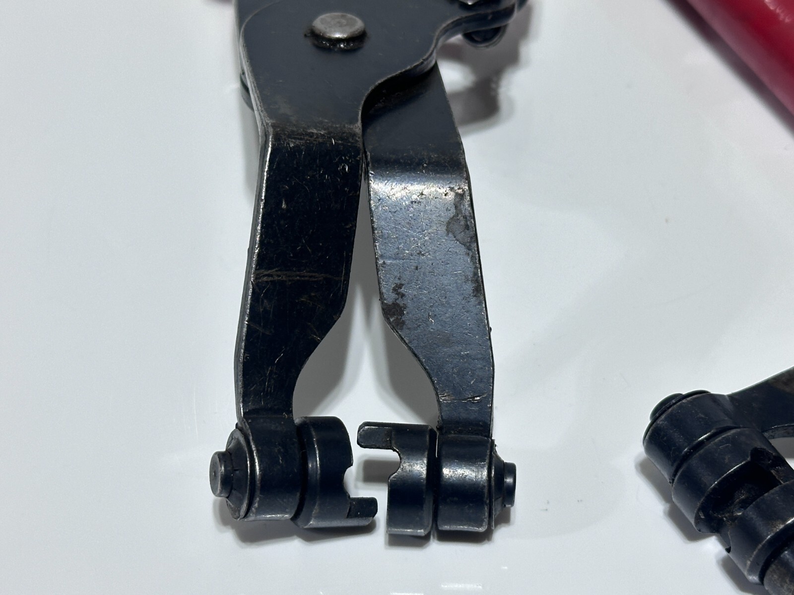 MAC Tools USA 2pc Hose Clamp Pliers Set, HCP9564 45° Angled, HCP9562 Curved Nose