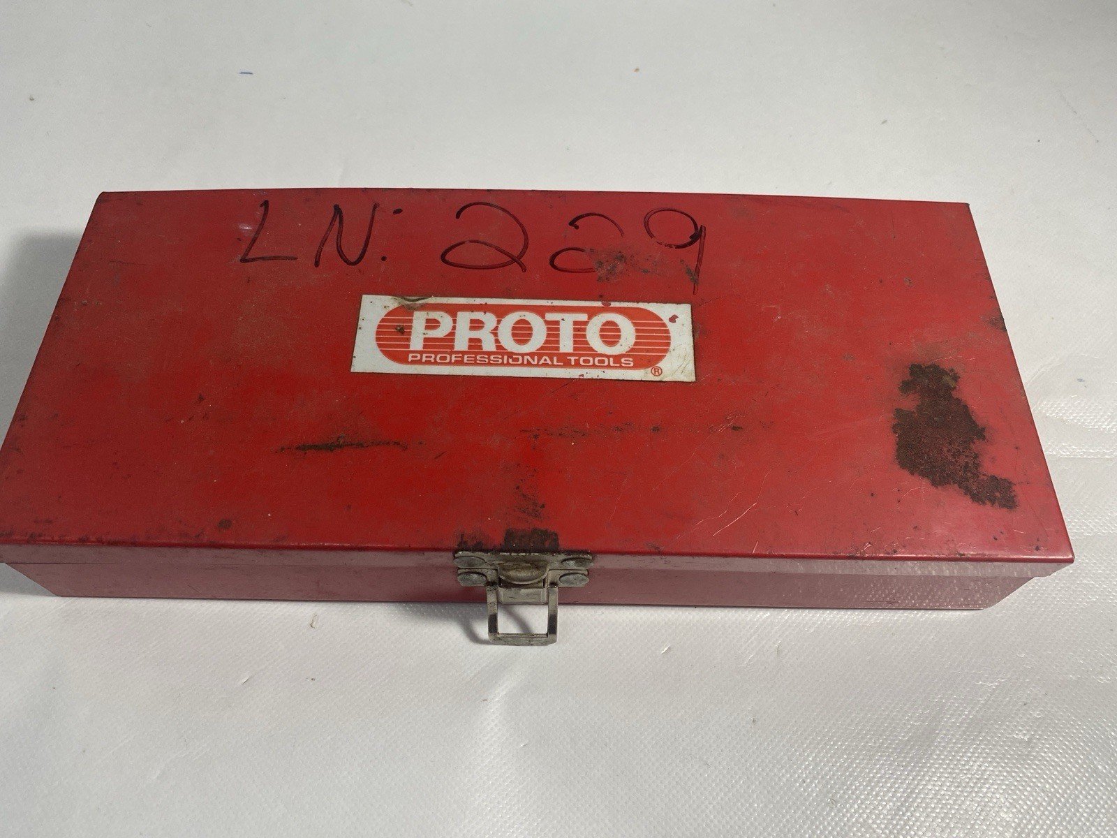 Vintage Proto Ratchet J52130 3/8 in Drive 12-Point Socket Set Missing 2 Pieces