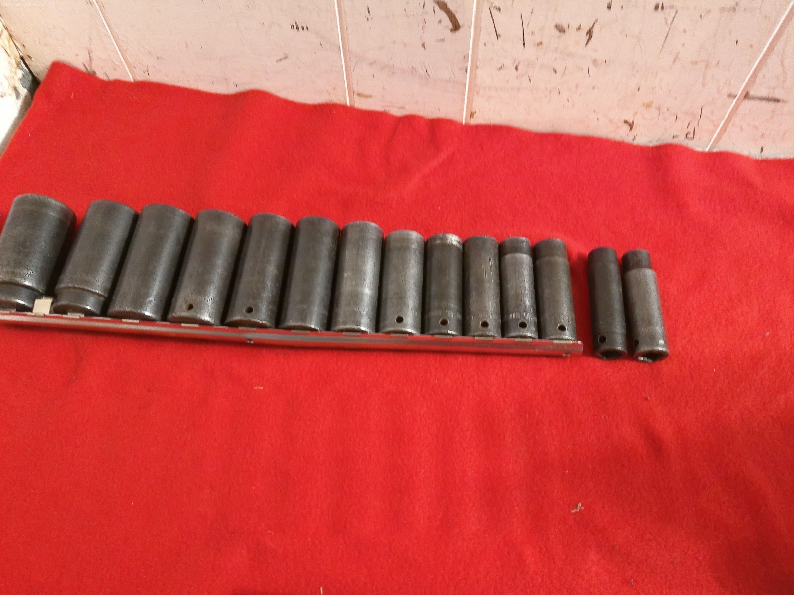 Snap-on Tools 14pc- 1/2″ Drive- Deep SAE 6pt Impact Socket Set (1/2″ – 1 5/16″)