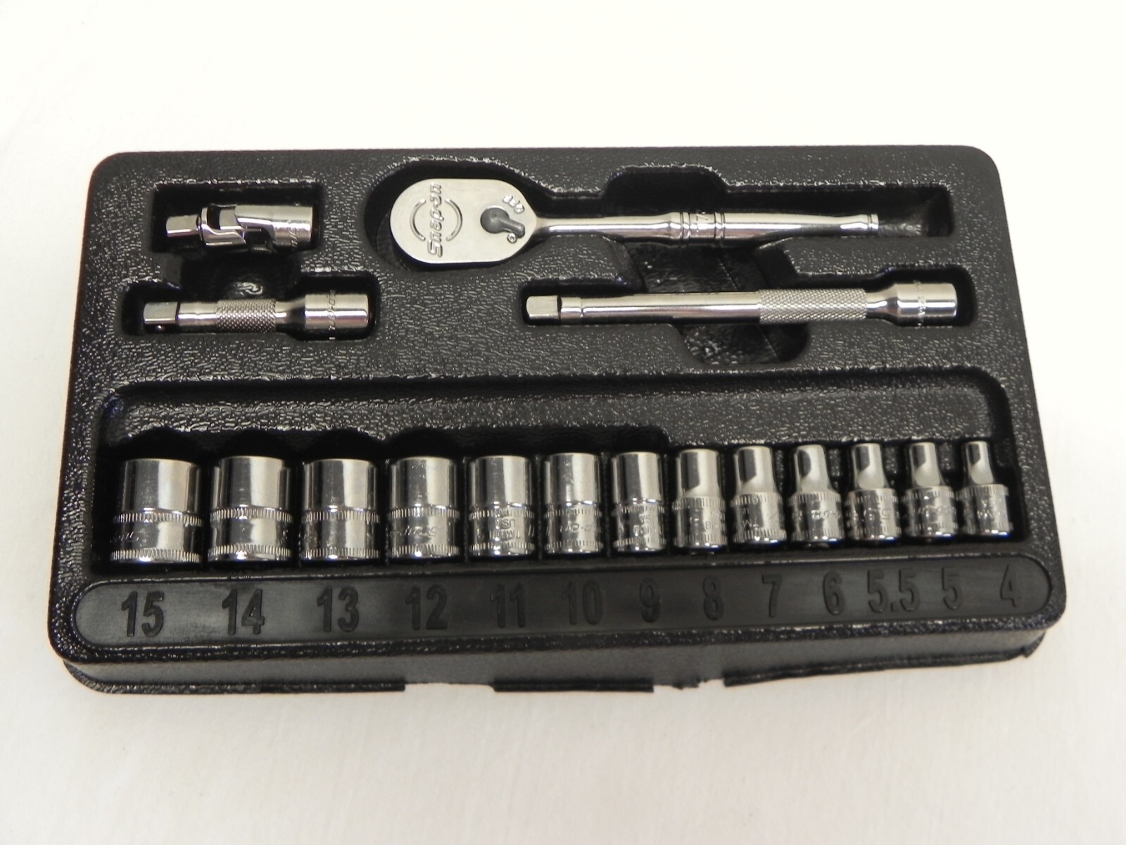 Snap-On 117TMM 17 Piece 1/4″ Drive 6 Point Metric Service Starter Set w/Holder