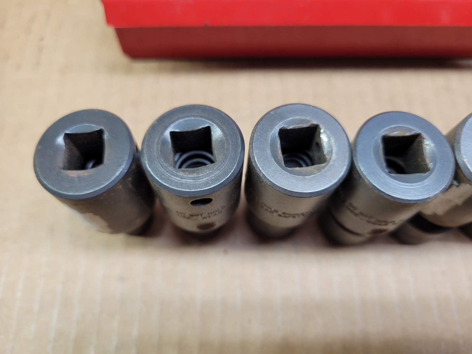 Mac Tools USA 7-Piece 3/8″ Drive 12-Point Impact Swivel Socket Set 3/8 – 3/4″