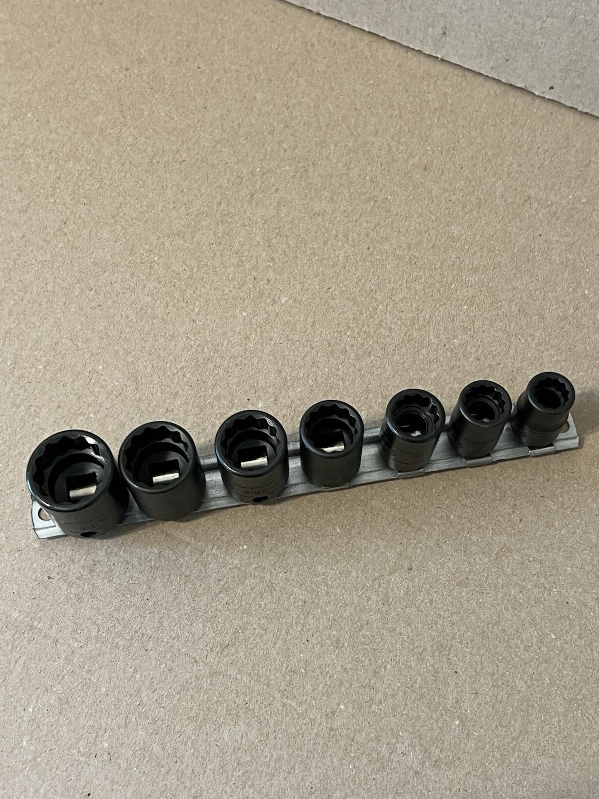 CAT/ Snap-On USA 3/8” Drive 7 Piece Impact Socket Set 12 Point SAE 3/8”-3/4”