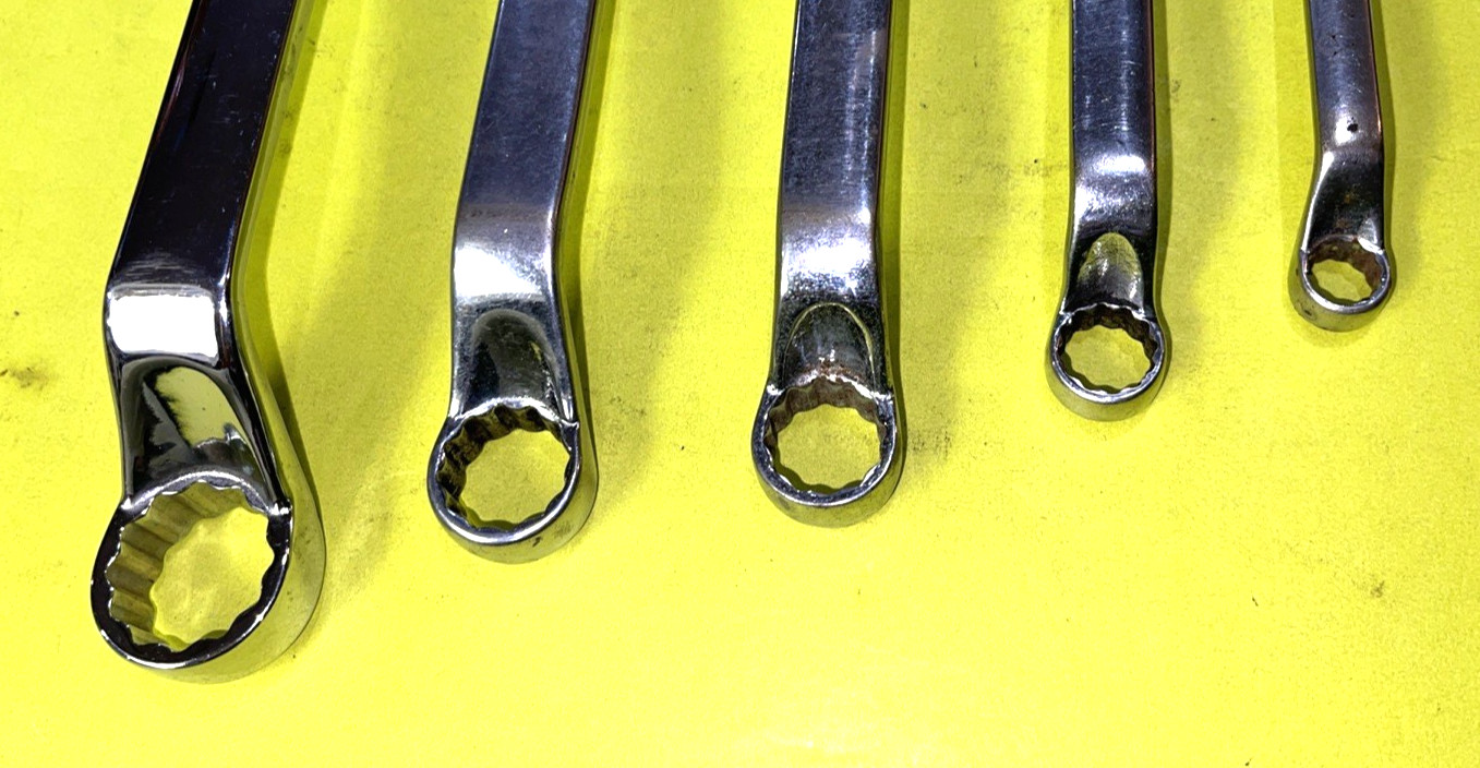 SNAP-ON TOOLS 5 PIECE SAE. DEEP OFF-SET BOX-END WRENCH SET 3/8 TO 15/16