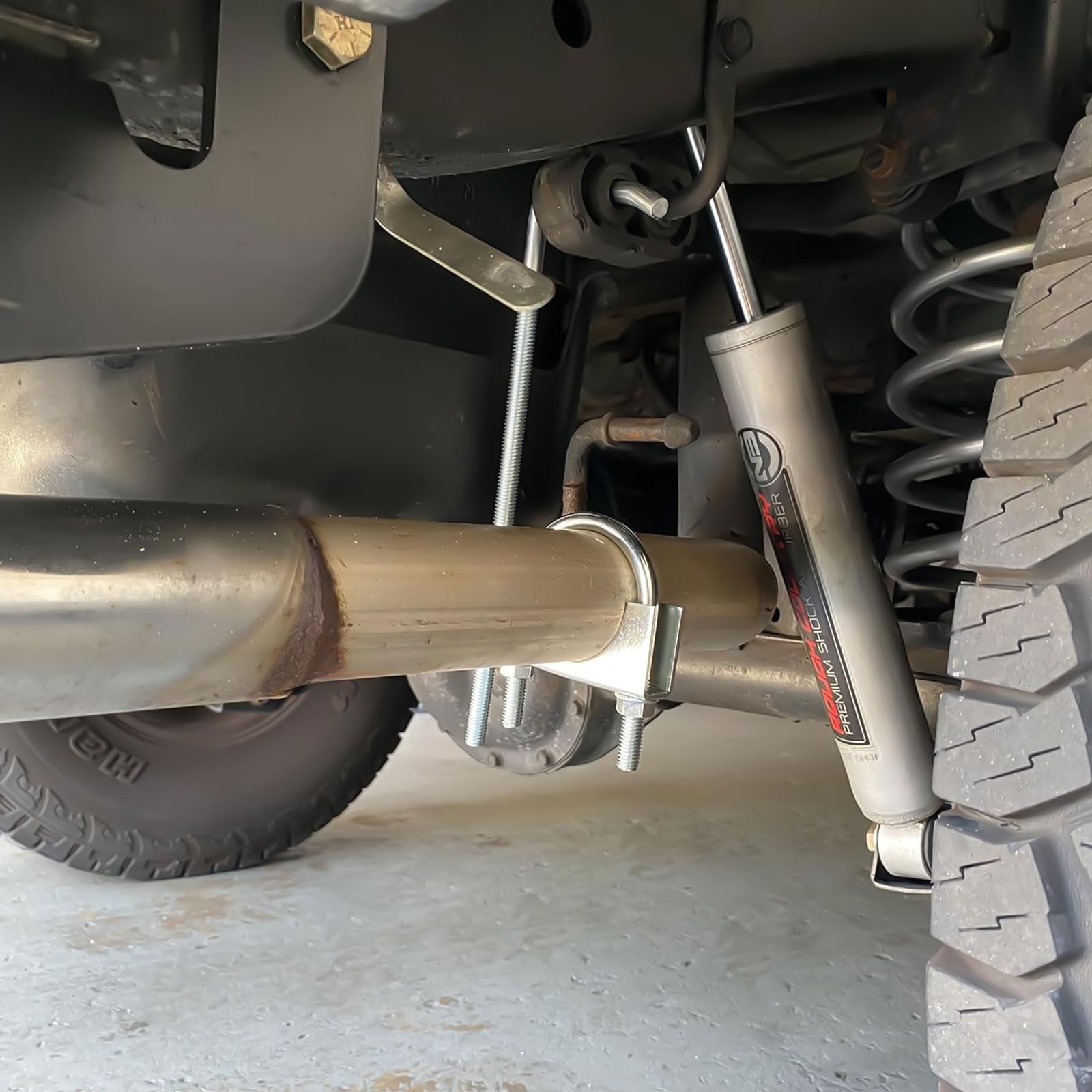 2 PCS 304 Stainless Steel 3 Inch Exhaust Hangers Universal Rubber Clamp