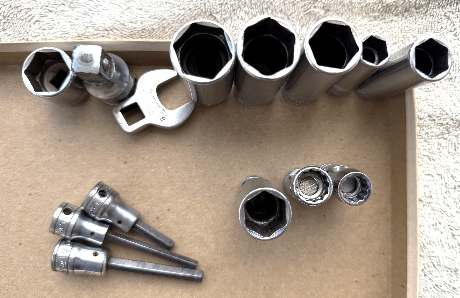 LOT OF 15 SNAP-ON SOCKETS – AS PICTURED