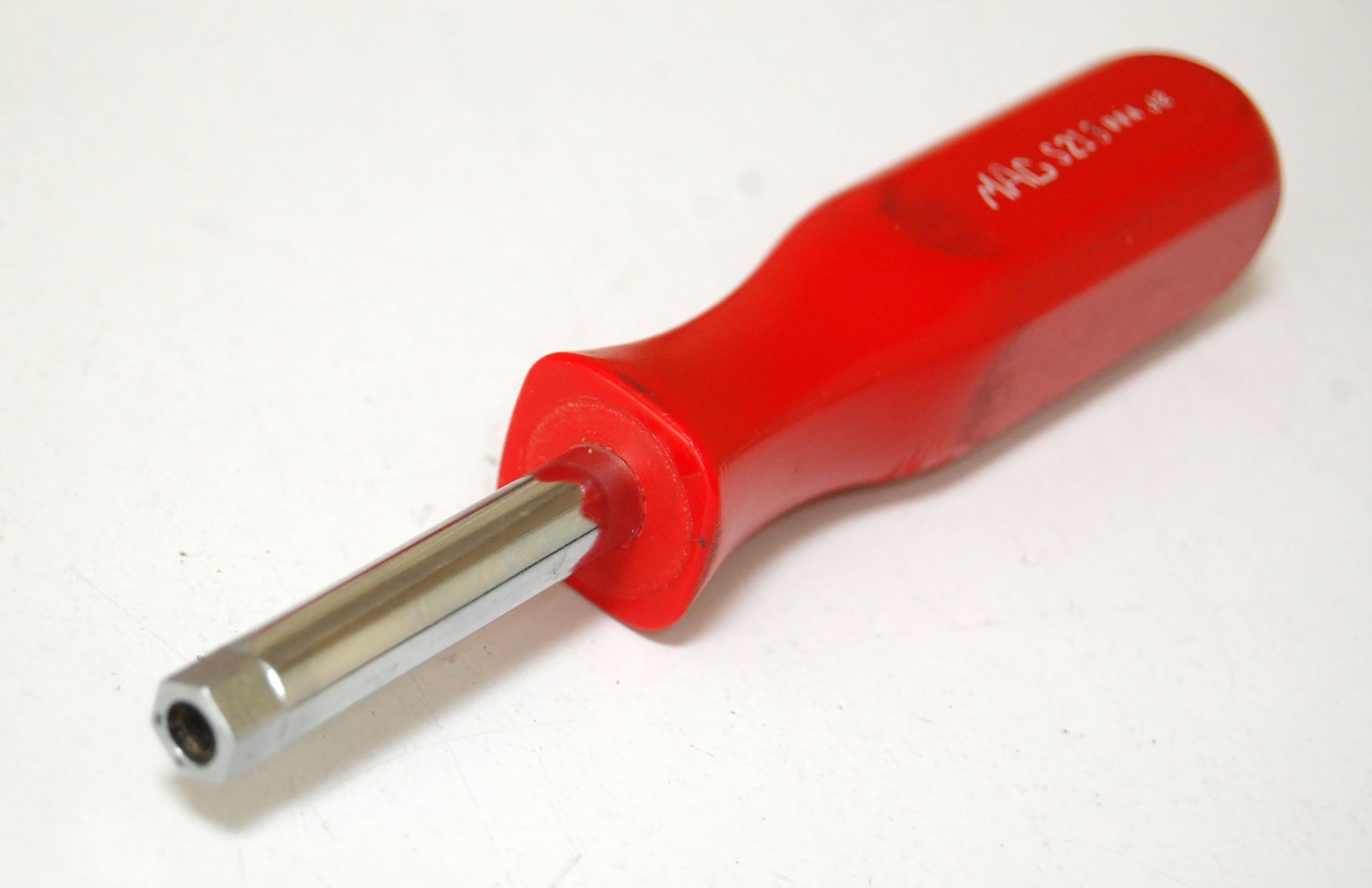 MAC S213 Hex Driver .328″ GM Door Panel Emblems Etc. Red Handle USA
