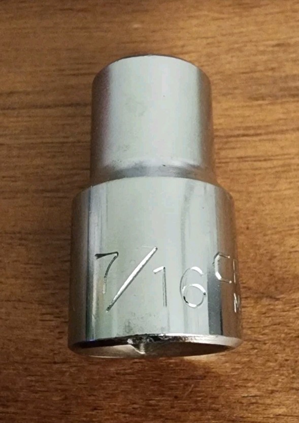Craftsman USA 7/16″ Socket 12 Point 1/2″ Drive No Catalog Stamp (Matte Finish)