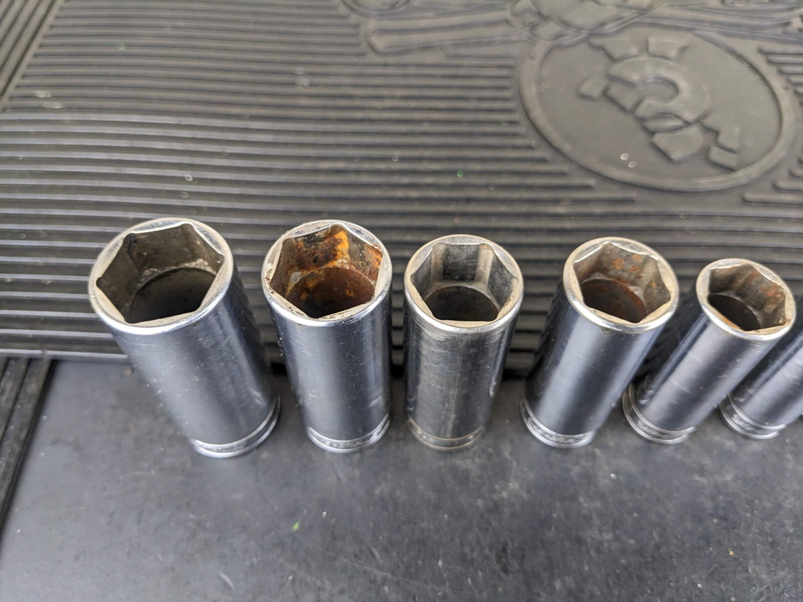 #bg229 Snap on Tools 211SFSY 3/8″ Drive Deep Chrome Socket Set Socket Set