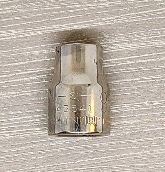 Craftsman USA 9mm Socket 6 Point 3/8″ Drive Inverted G 43541