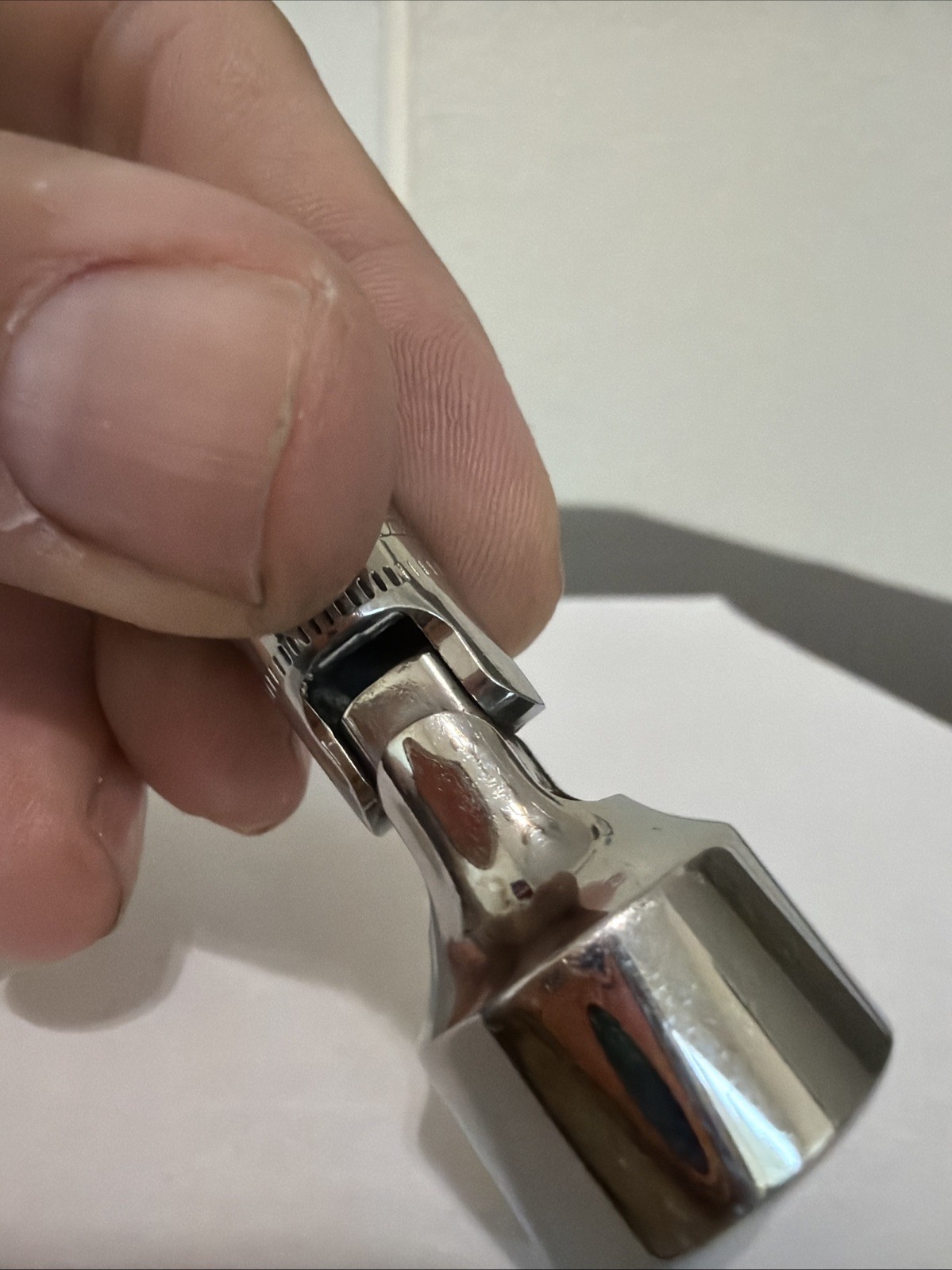 Snap-On TMUSM15A 15mm 1/4″-Drive 6-Point Shallow Swivel Socket