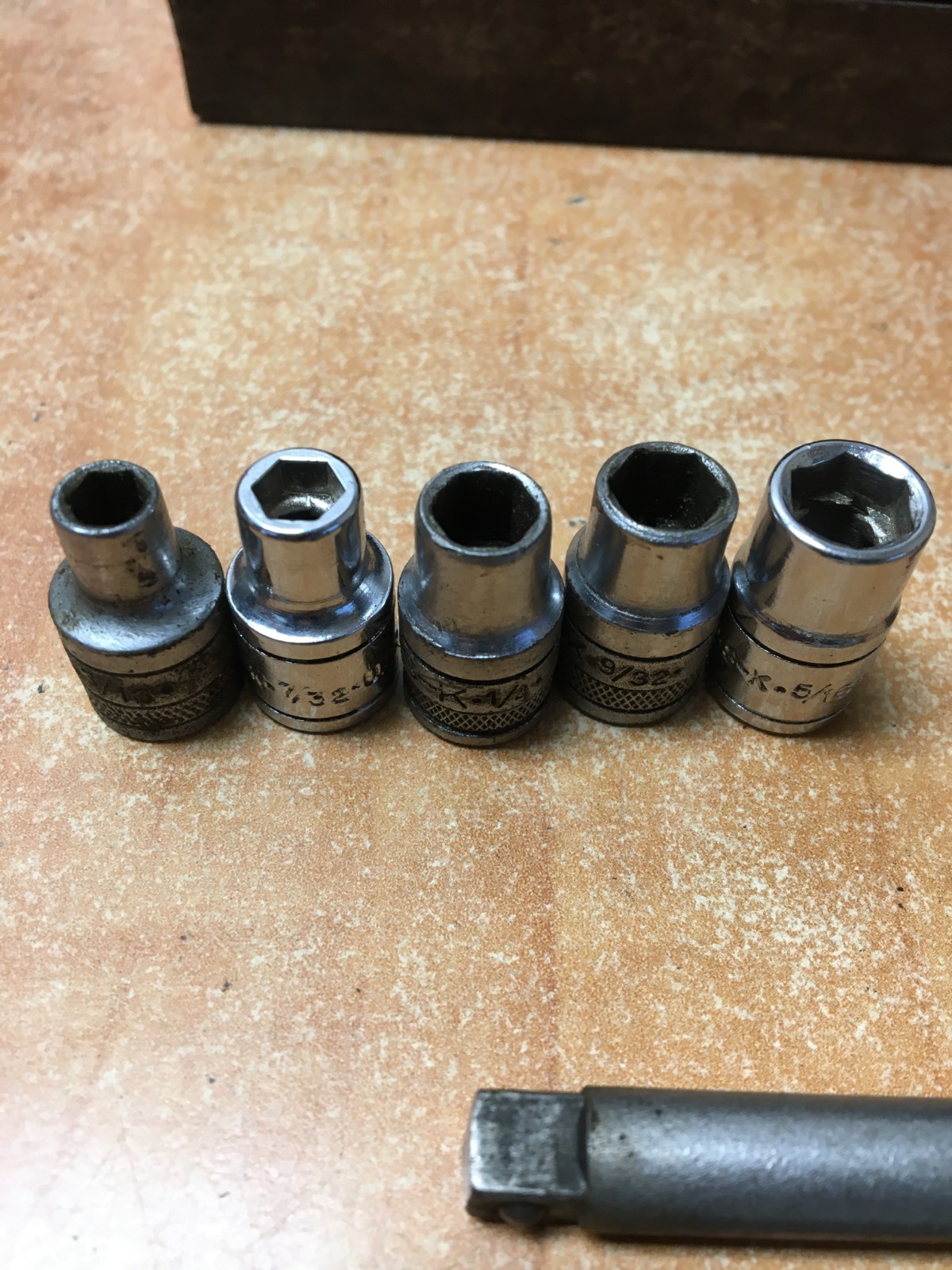 Vintage SK 1/4” Drive Socket Set With Metal Case Knurled USA