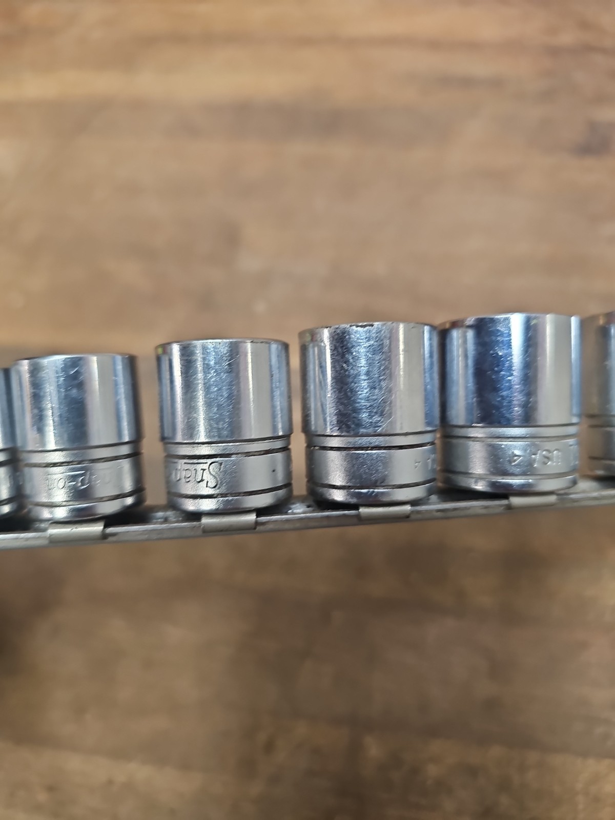 F76- Snap-On [FS081-FS281] 11-Pc. 1/4″-7/8″ 3/8″-Dr 6-Point Shallow Socket Set