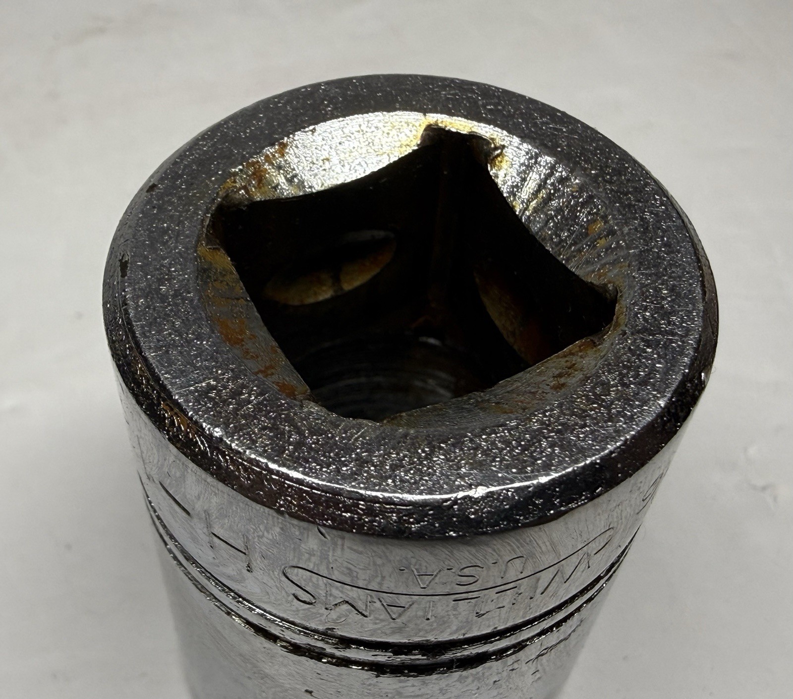 Williams H-1234 USA 3/4″ Drive 11/16″ – 12 Point Socket
