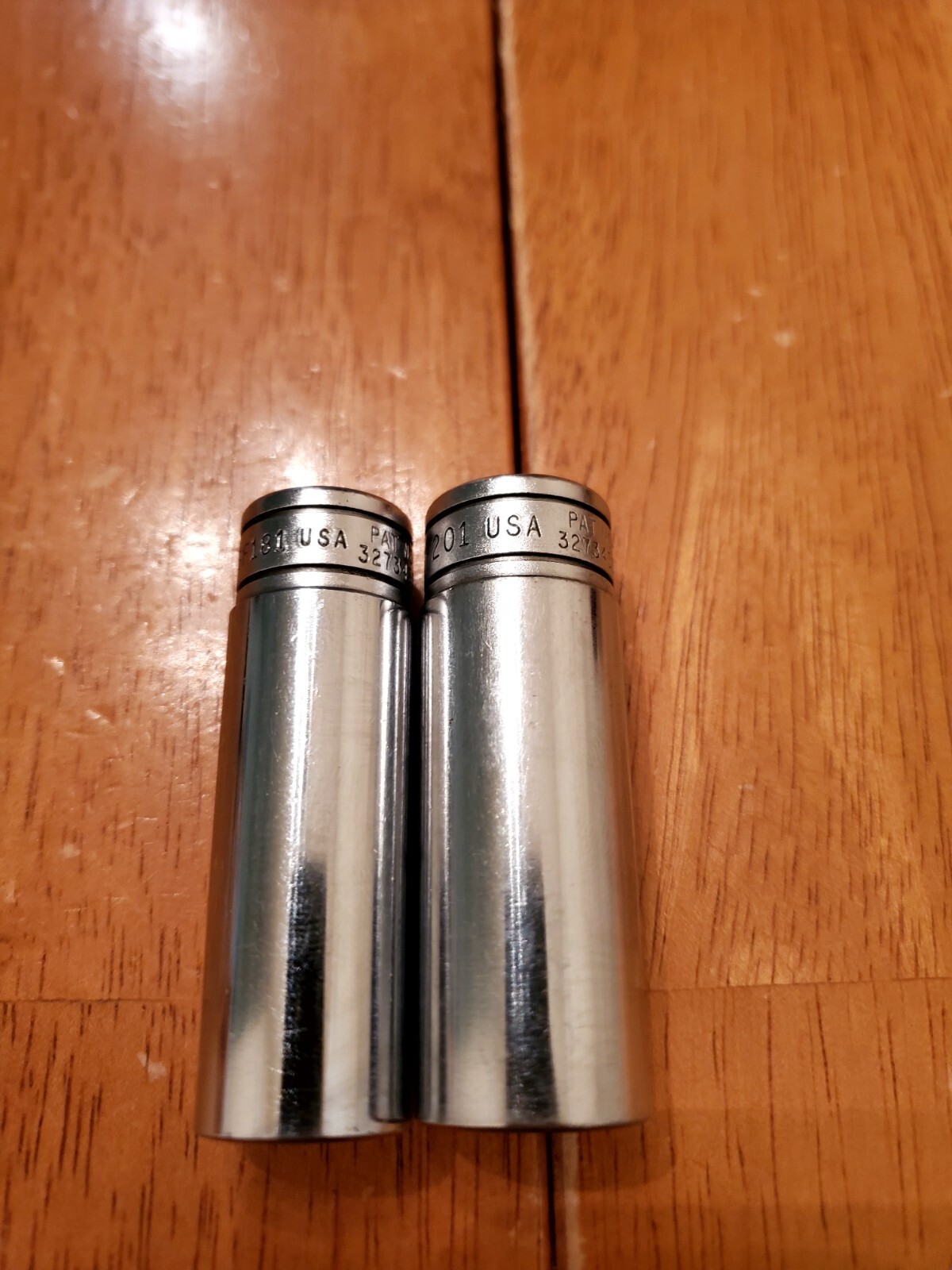 Snap On 3/8 Drive 9/16 5/8 12PT Deep Sockets Lot Of 2