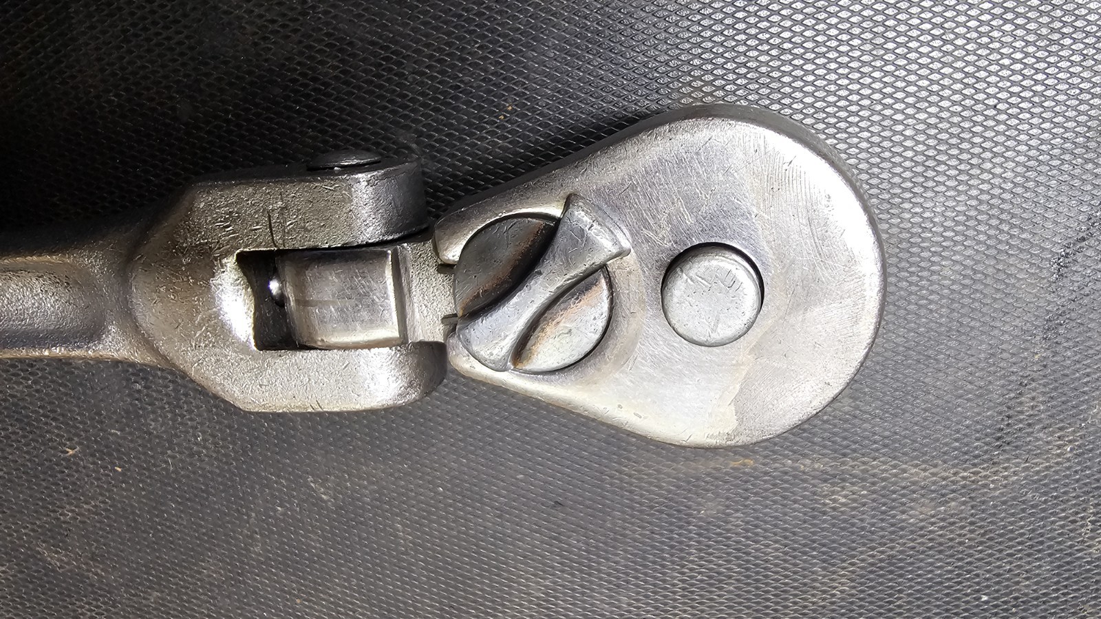 Sears Craftsman USA -V- 44974 Long Handle Swivel Head Ratchet With Oil Port