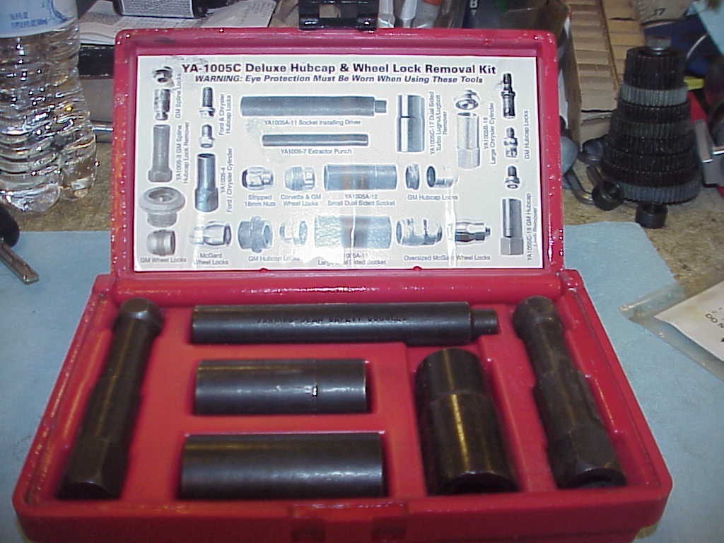 9 pc Blue-Point YA1005C Deluxe Hubcap and Wheel Lock Removal Kit