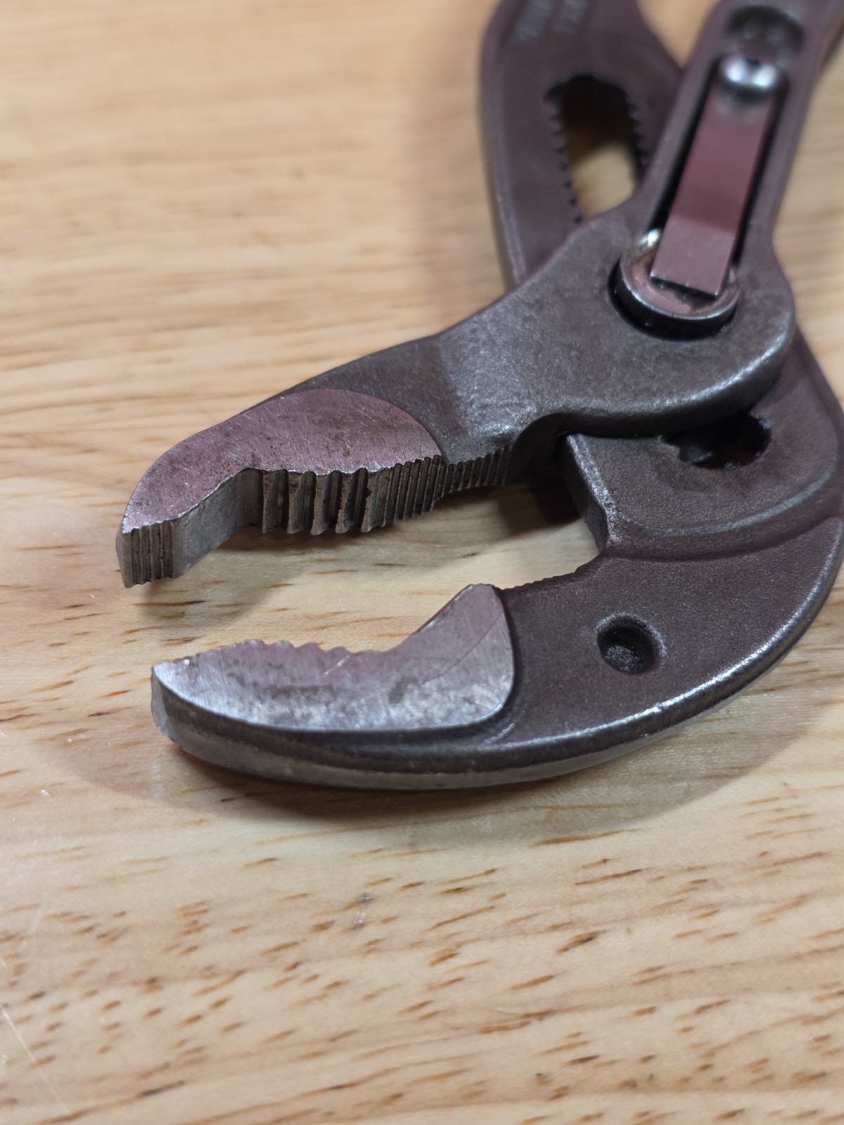 Matco Tools PC7 Knipex Cobra Pliers Red Grips 7-1/4” Long Germany