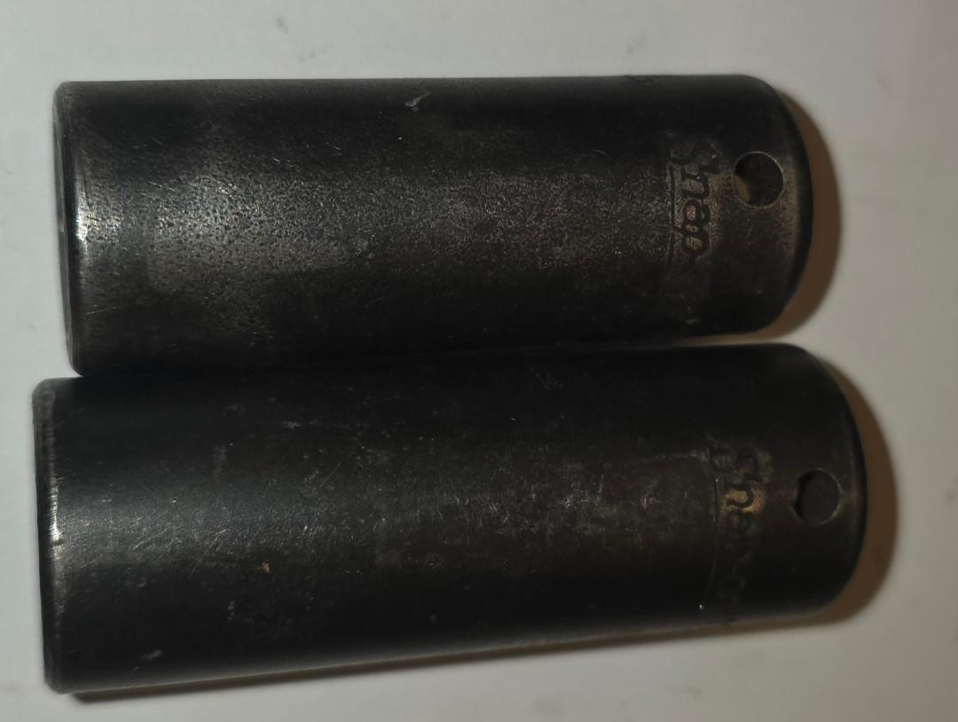 Snap On SIMF200 5/8″ and SIMF220 11/16″ 3/8″ Drive 6 point deep impact socket