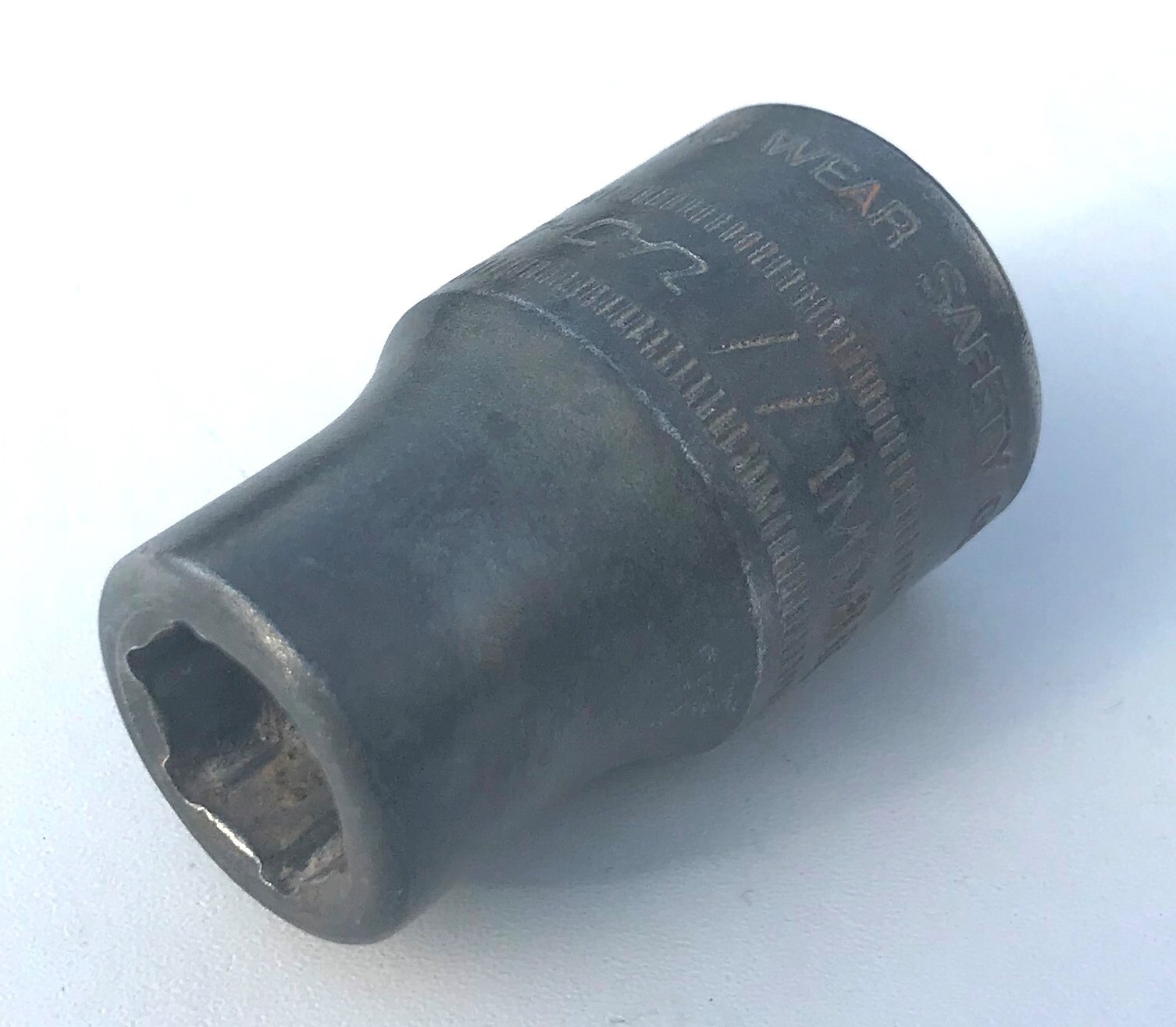 [X745] Snap-on 11mm x 1/2″ dr. drive 6 pt shallow impact socket IMM110A