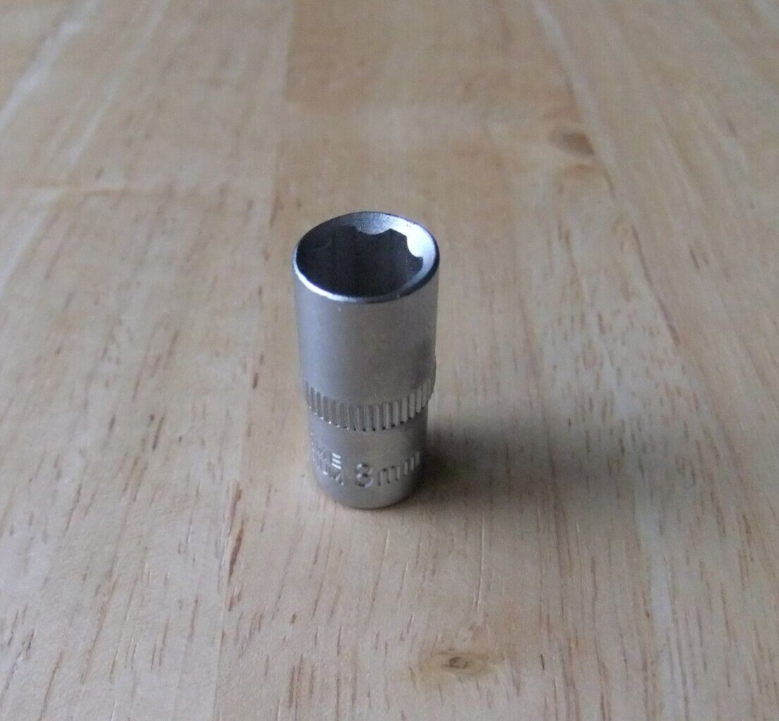 Welzh Werkzeug 8mm x 1/4 Drive Chrome Vanadium Socket – 24mm Long