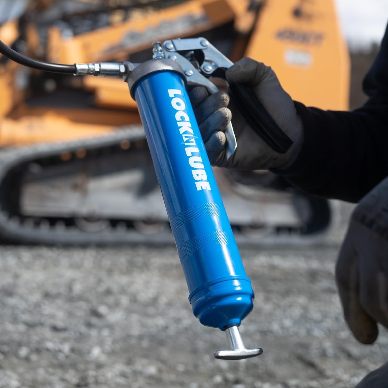LockNLube Heavy-Duty Pistol Grip Grease Gun Coupler XL, Blue
